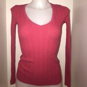Pink long sleeve v- neck sweater